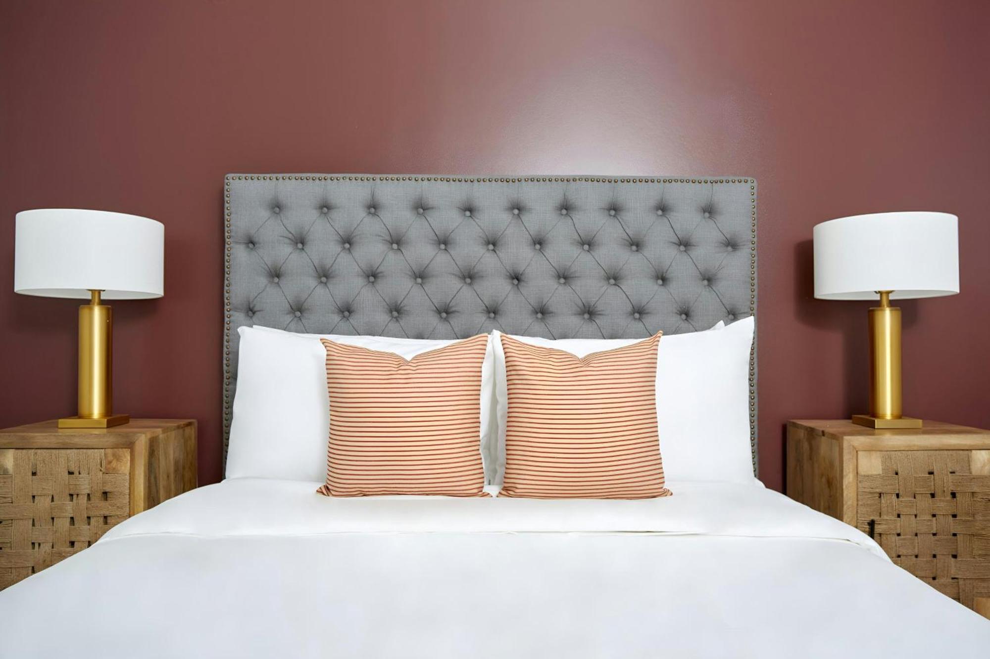 ניו אורלינס Sonder By Marriott Bonvoy The Vitascope Apartments French Quarter מראה חיצוני תמונה