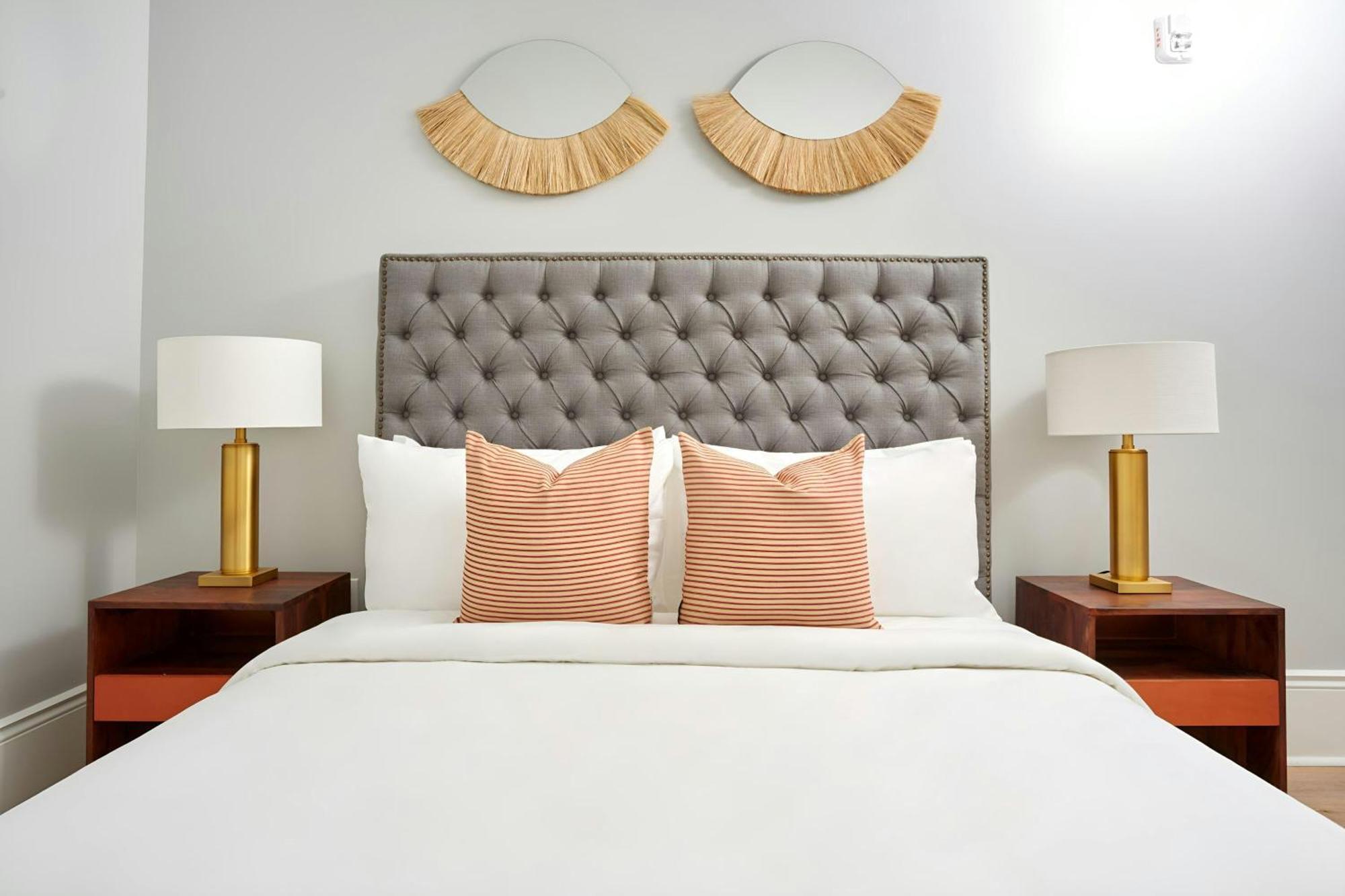 ניו אורלינס Sonder By Marriott Bonvoy The Vitascope Apartments French Quarter מראה חיצוני תמונה