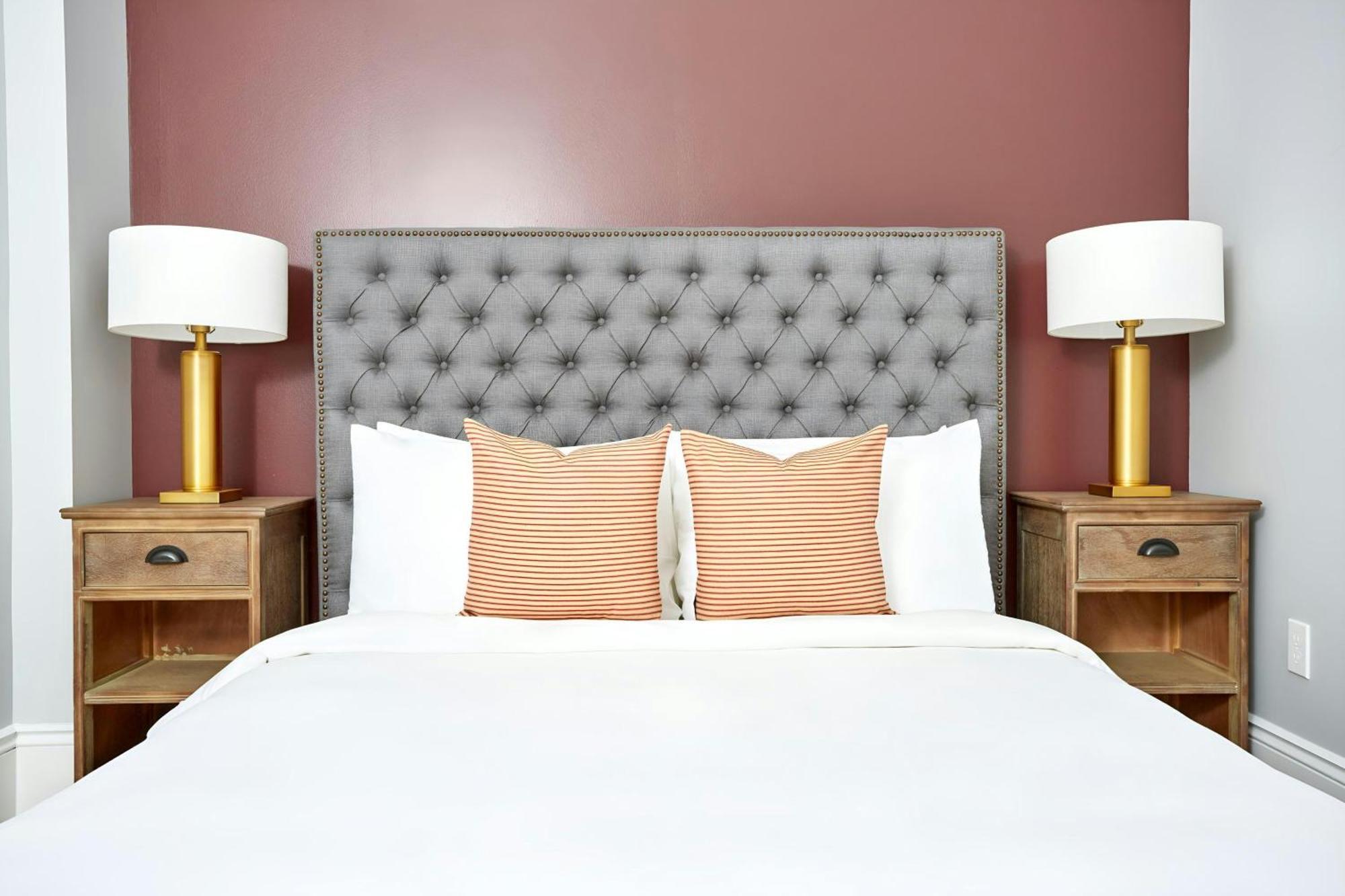 ניו אורלינס Sonder By Marriott Bonvoy The Vitascope Apartments French Quarter מראה חיצוני תמונה